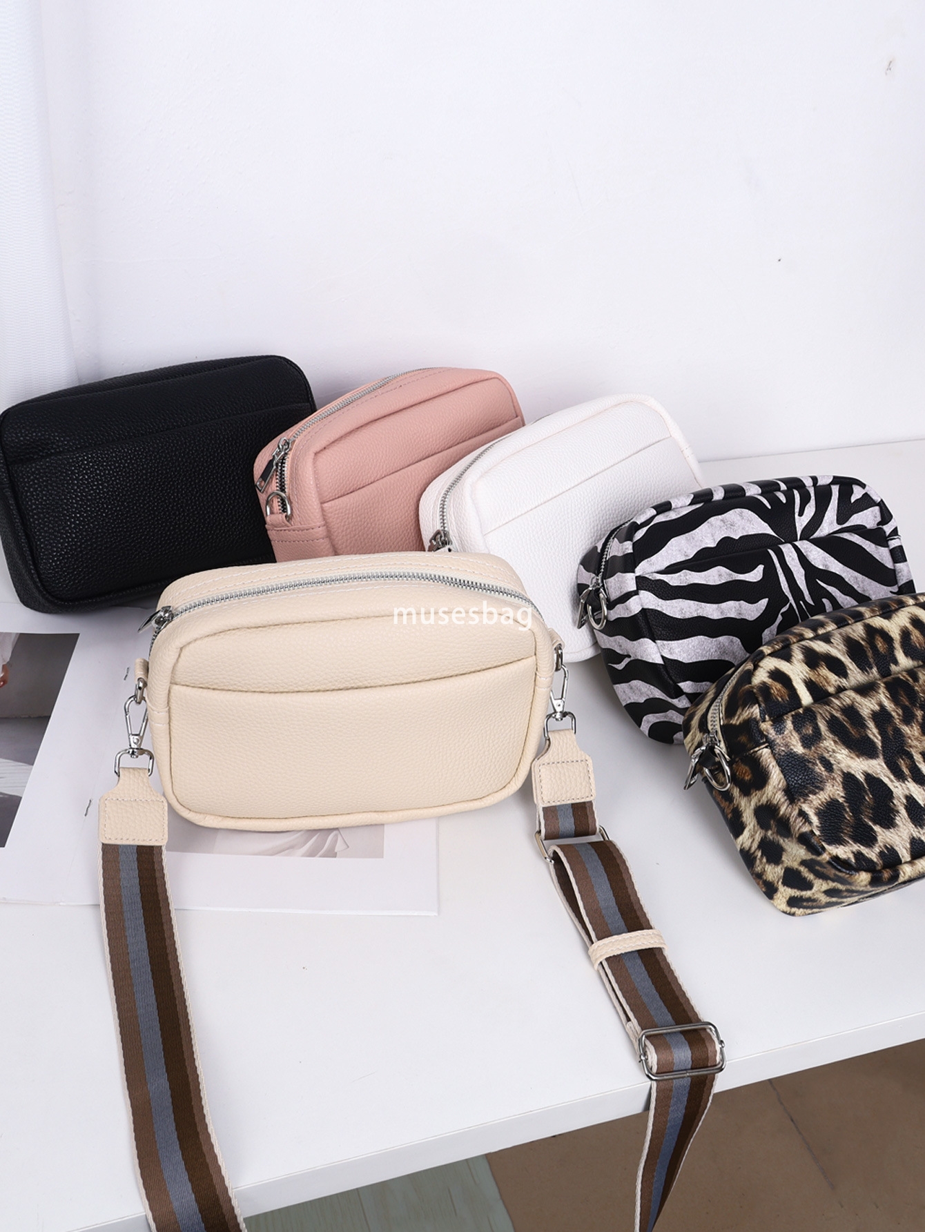 Designer women's high-quality stylish and versatile bag classic multifunctional large capacity PU crossbody shoulder bag small square bag