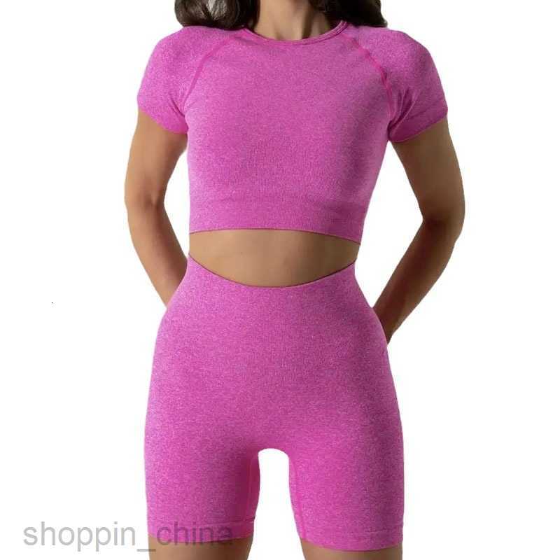 Women's Tracksuits Women's sexy tight seamless shorts sports and fitness set short sleeved solid color yoga suit set Sets