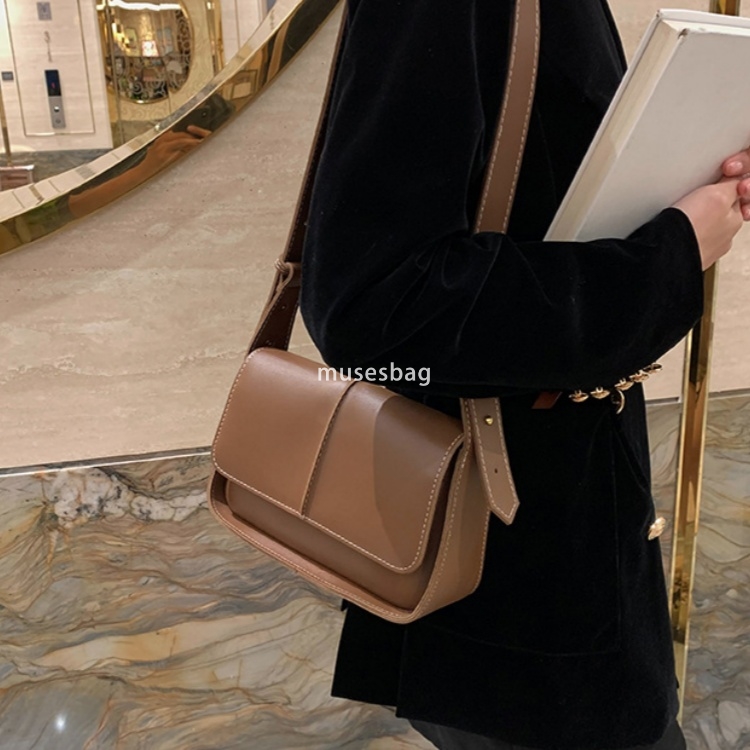 New urban minimalist style tote bag with a lid, large capacity bag women's retro single shoulder crossbody bag women's bag high-end and styl