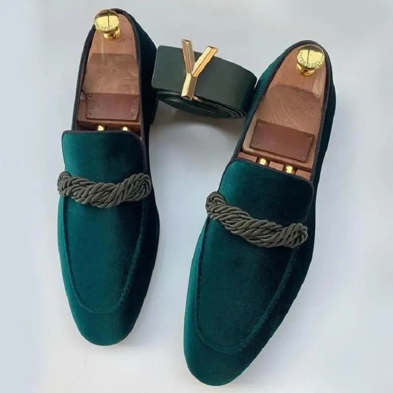 Fashionable mens loafers classic British style suede deer casual dress with twisted bust and personalized small leather shoes 48 240614
