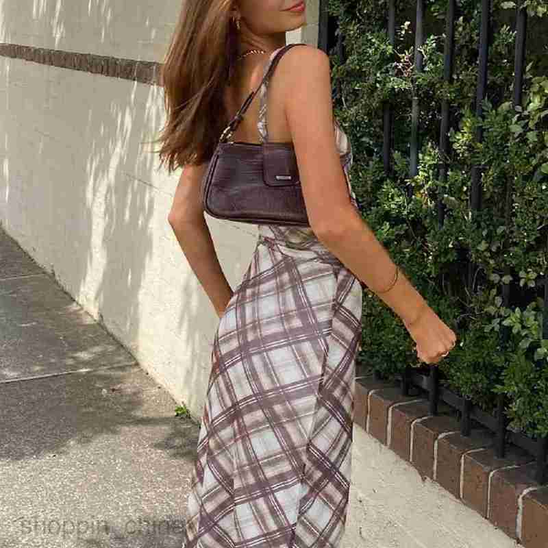 Basic Casual Women Dresses New Popular Low cut Sexy Style Slim Dress PG2437