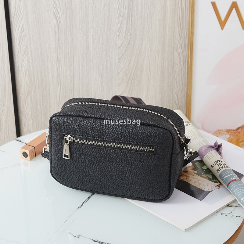 Designer Women's High end Fashion High end Bag New Classic Retro Multi functional Small Square Bag Wide Shoulder Strap Single Shoulder Oblique St