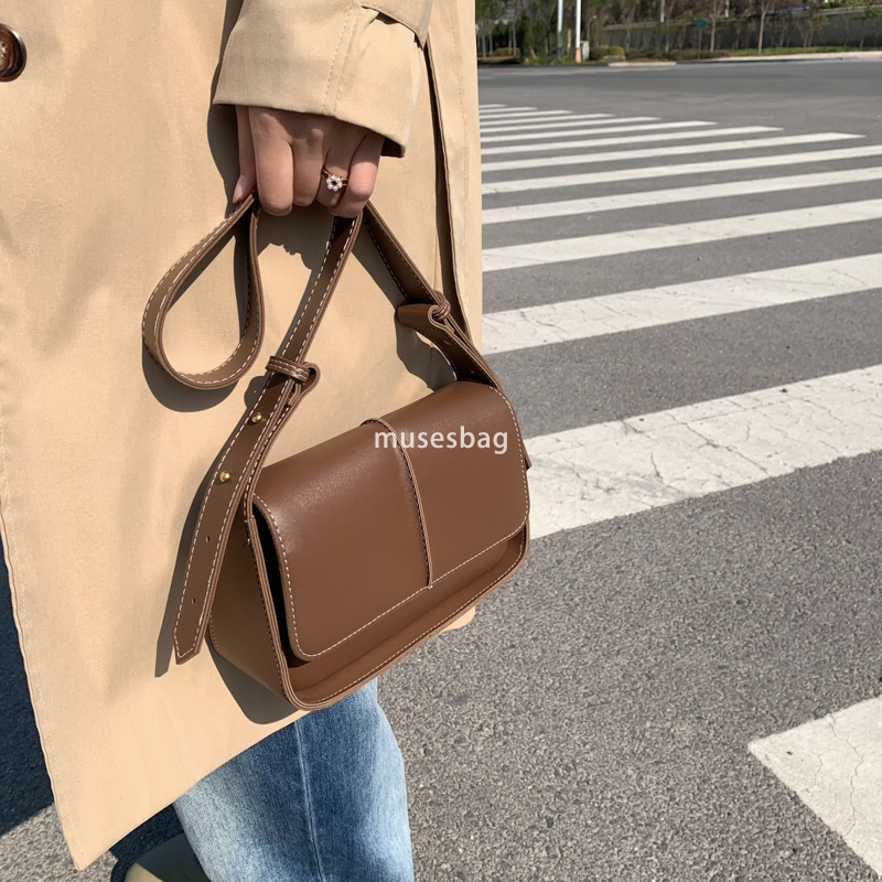 New urban minimalist style tote bag with a lid, large capacity bag women's retro single shoulder crossbody bag women's bag high-end and styl