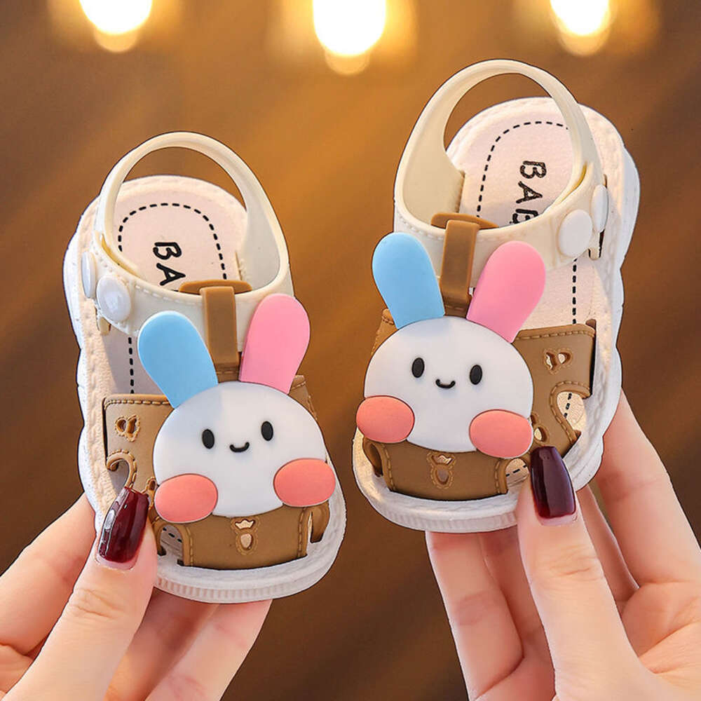 Children's sandals, summer 0-3 year old toddler walking shoes, non slip soft soles for wearing on the outside, boys and girls' toe shoes F61