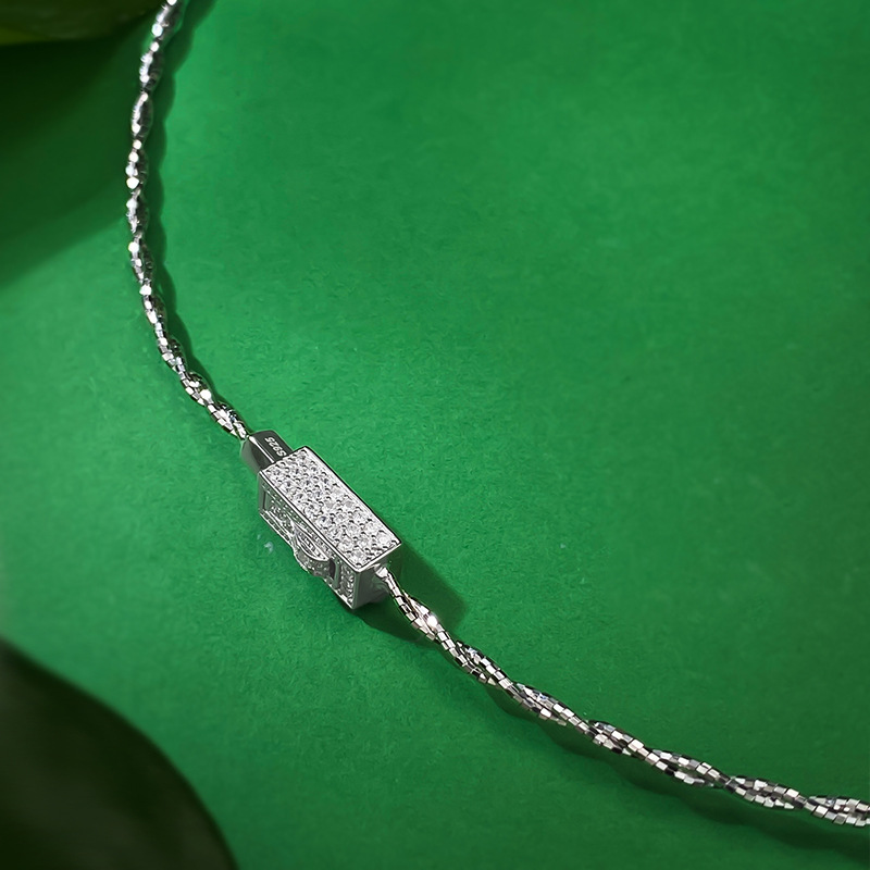 Unique Sterg Sier Starry Necklace, Italian Imported, Gift for Unisex