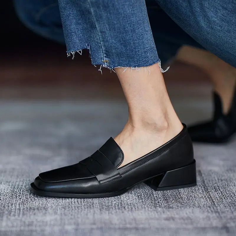 Shoes for Woman Low Heel Elegant Womens Summer Footwear Black Loafers Normal Leather Casual Square Toe with Discount Chic 240615