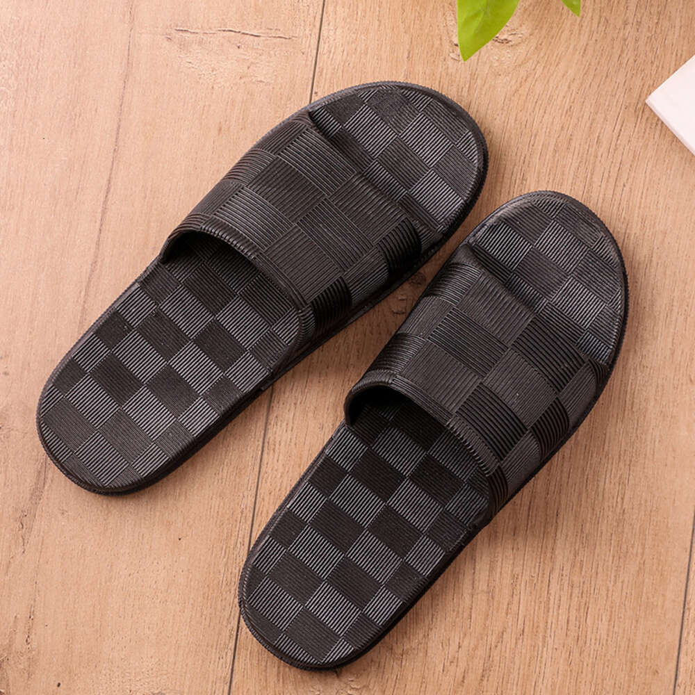 New Designs PVC EVA Beach Summer Women Slides Indoor Men Sandals Fashion Home Slippers