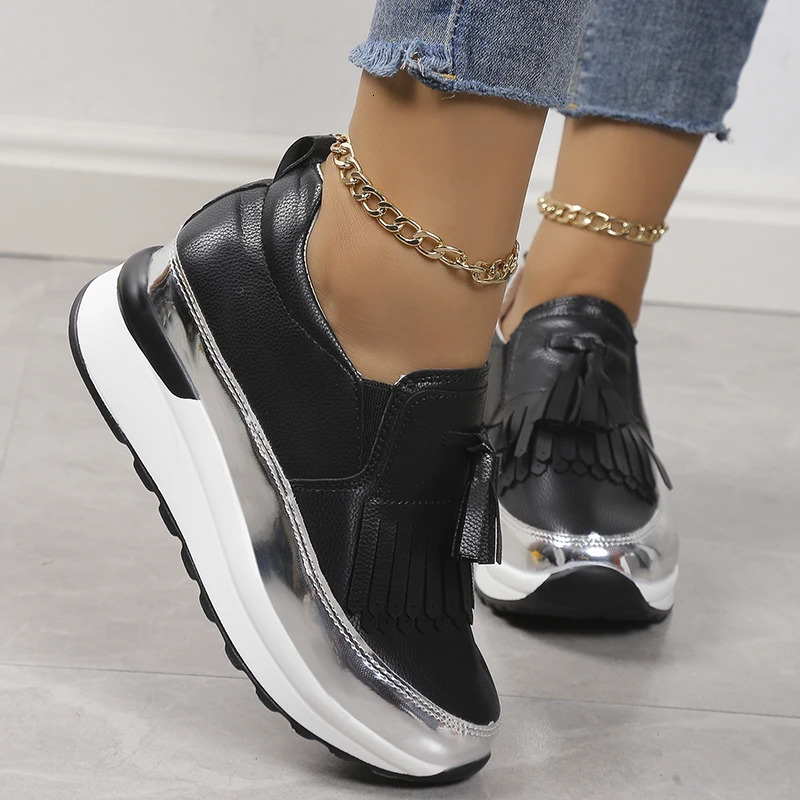 Spring and Autumn Sports Shoes Womens Hidden High Heel Sports Shoes Lace Up Womens Large Thick Sole Lefu Shoes 240615