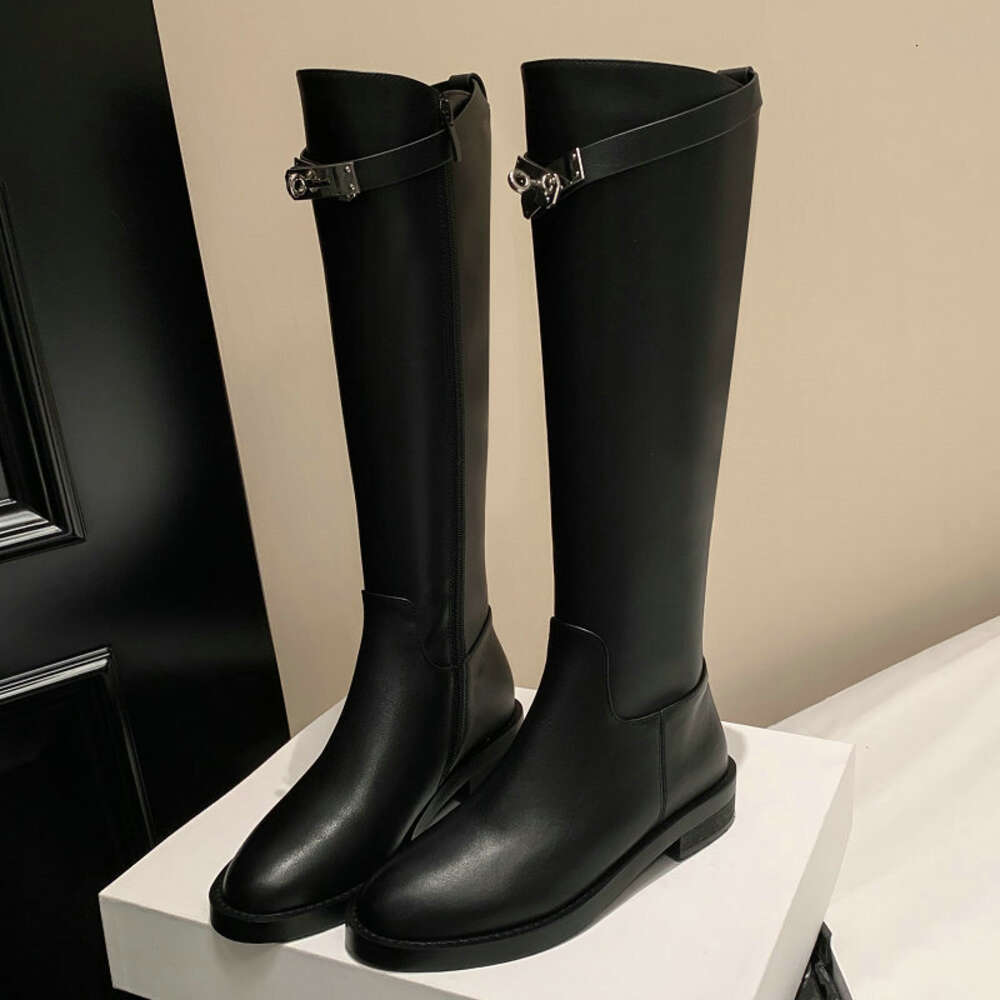 Brand Genuine Real Leather Women Punk Gothic Winter Shoes Knee-High Riding Equestrian Western Boots With Metal Lock Strap