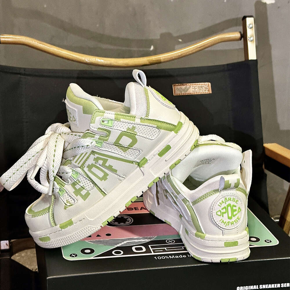 Man 2024 New Light Green Board Street Trend Graffiti Pixel Double LACES Bread Shoes Women