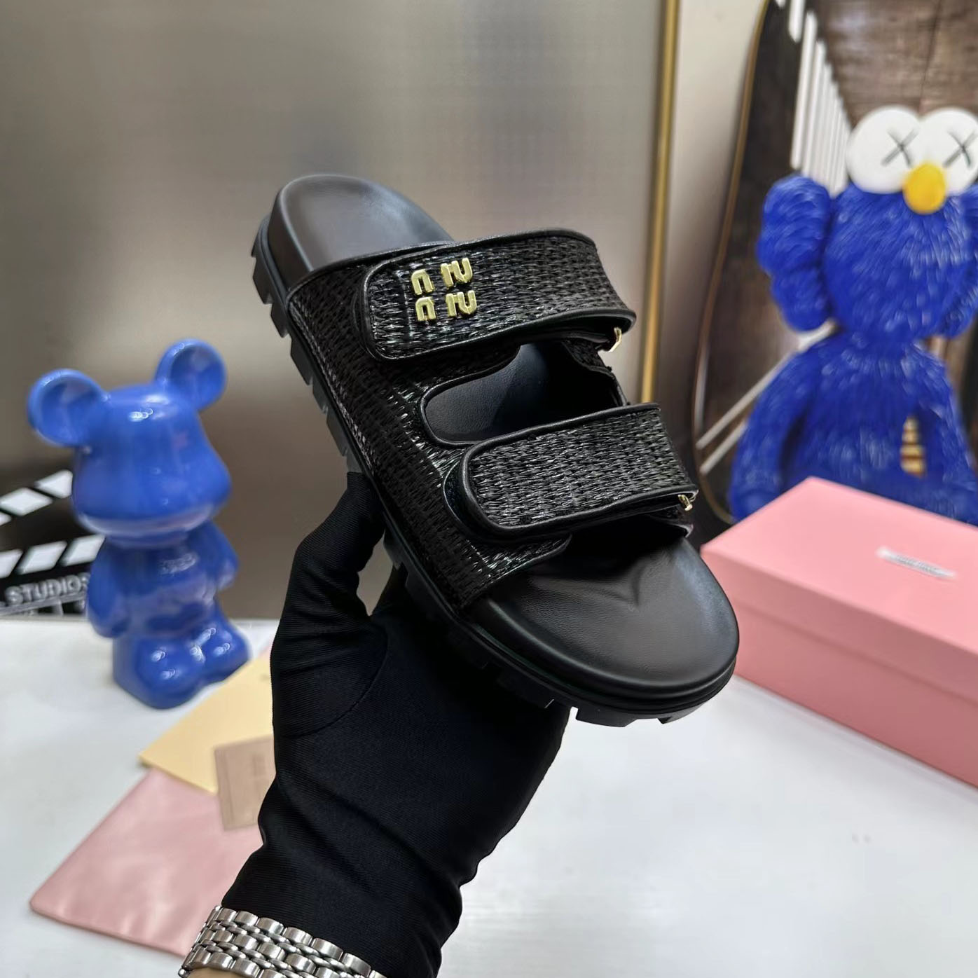 2024 Designer MM new women's hand-woven upper thick Velcro wide flat sandals summer luxury casual high quality slippers for women size 35-42