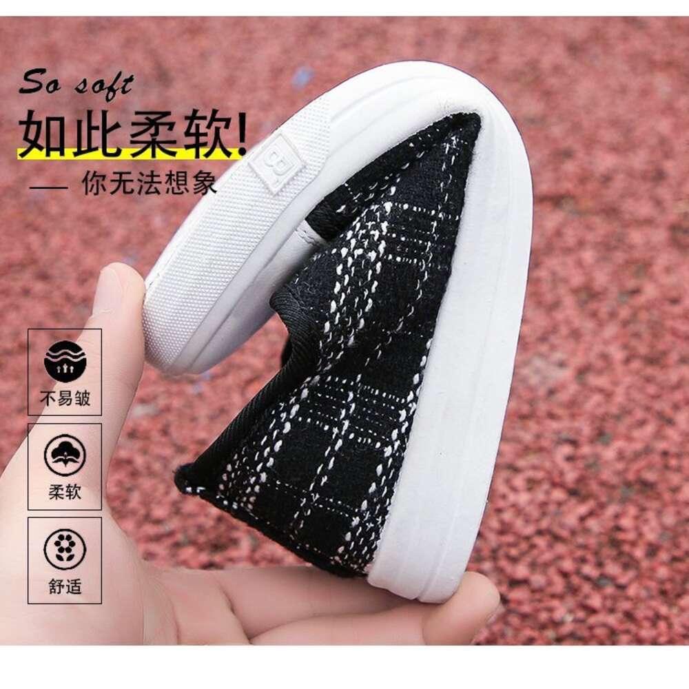 2022 Spring and Summer New Women's Board Student Small White Low Top Cloth Canvas Causal Shoes