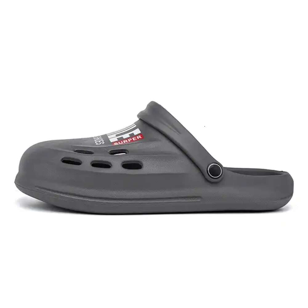 Wholesale EVA Cheap Shoes, Lightweight Garden Shoes, Designer Men's Slippers, Breathable Men's Sandals