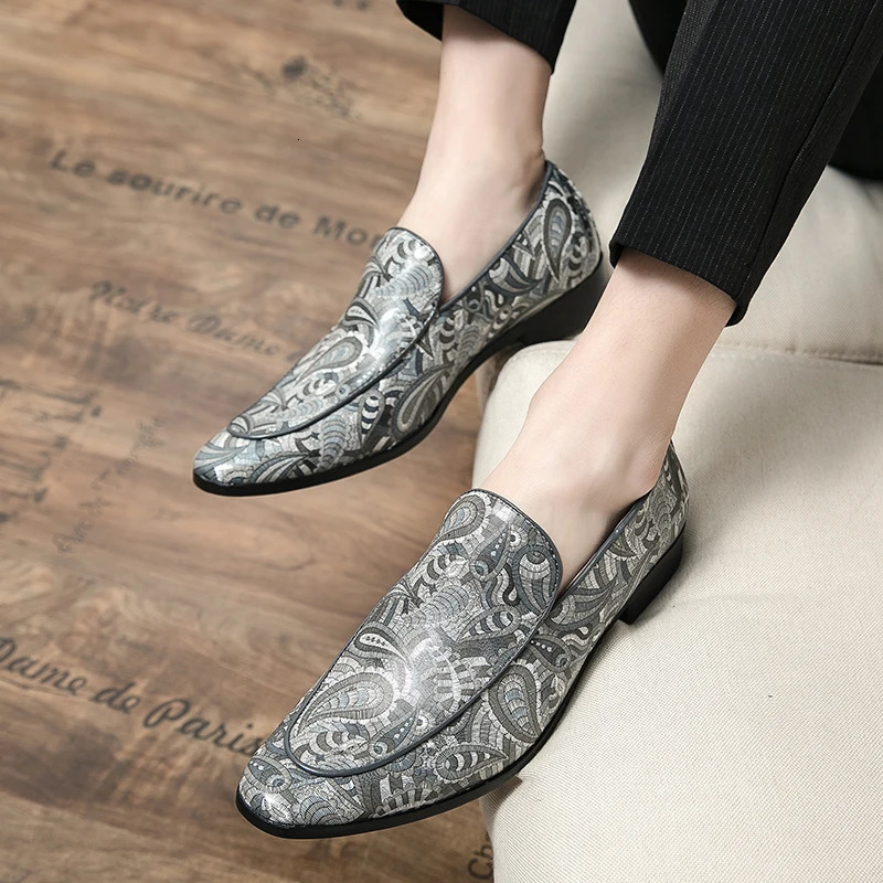 British Style Fashion Trends Printed Leather Loafers Men Breathable Casual Shoes Men Slip-on Dating Driving Party Men Shoes 240615