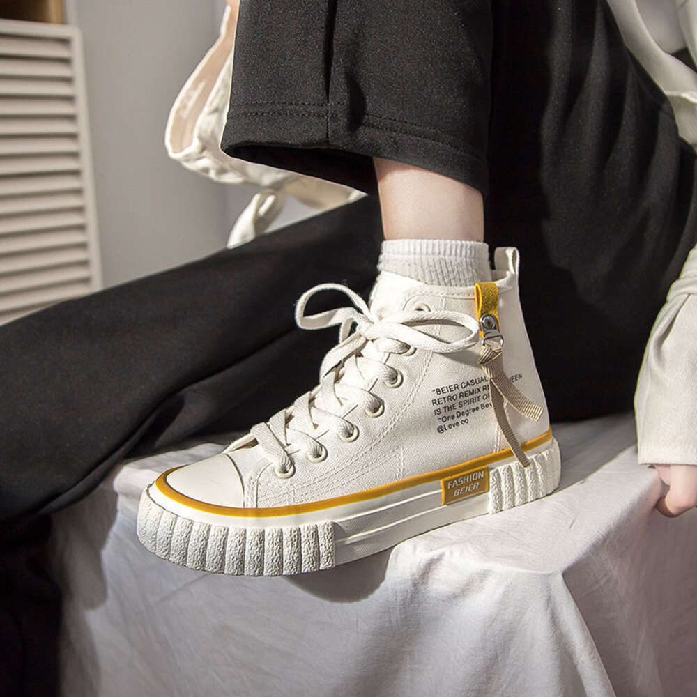 2024 New High Top Women's Canvas Shoes Comfortable Fashionable Casual Platform with Lacing Breathable and Hot Selling