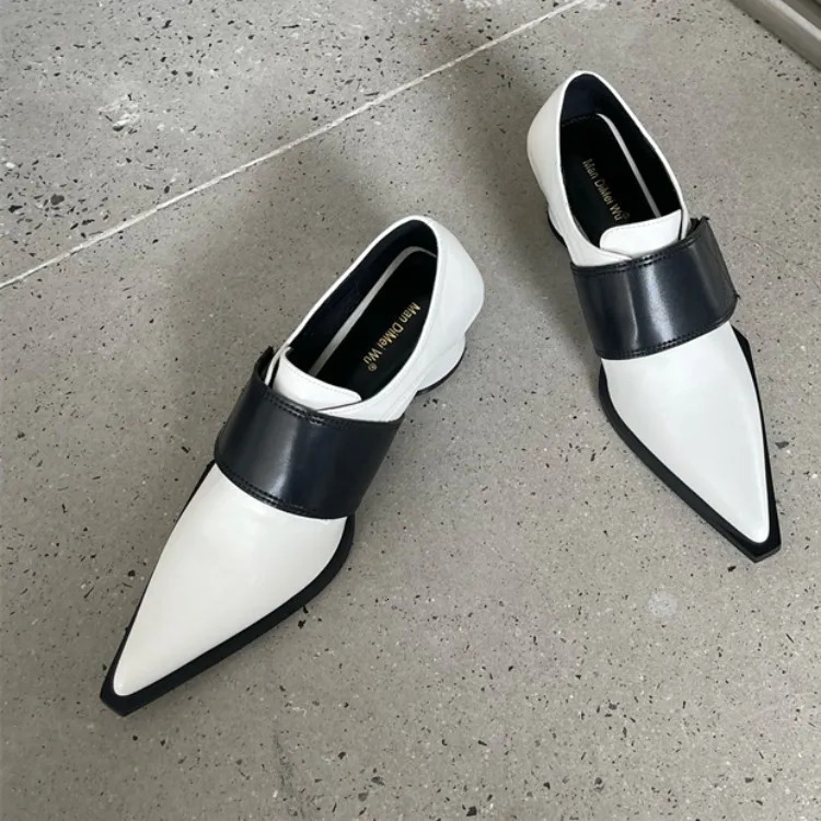Dress Office Women Pumps Spring Summer Mature Retro PU Leather Fashion Chain Pointed Toe Thick Heels Shoes Woman 240615