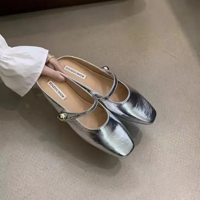 Soft Leather Ins Silver Buckle Strap Casual Shoes Fashion flats elegant glitter metallic mules shoes cover Toe Slippers 240615