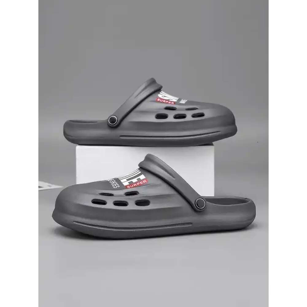 Wholesale EVA Cheap Shoes, Lightweight Garden Shoes, Designer Men's Slippers, Breathable Men's Sandals