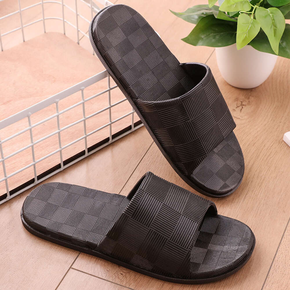 New Designs PVC EVA Beach Summer Women Slides Indoor Men Sandals Fashion Home Slippers