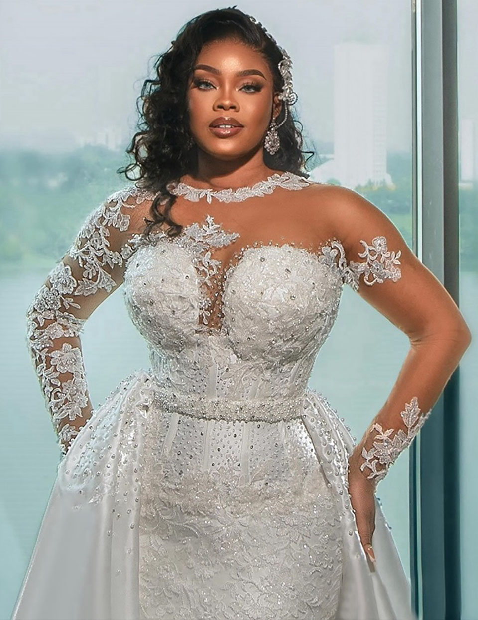 White Wed Dresses Wed Ivory Bridal Gowns Wedding Dresses Mermaid Trumpet O-Neck Long Sleeve Satin Applique Beaded Custom Zipper Lace Up New Illusion D