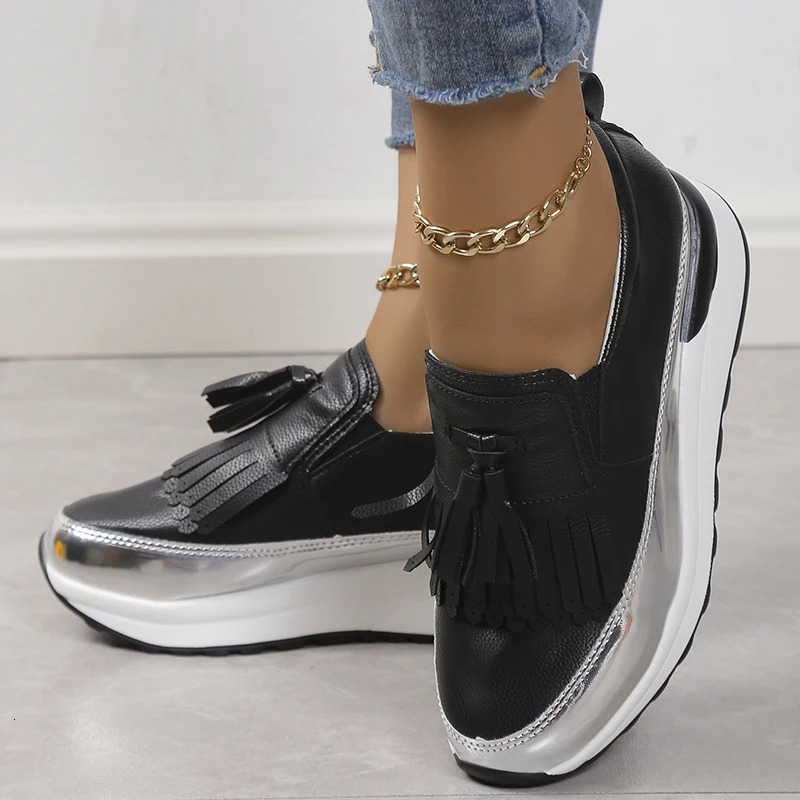 Spring and Autumn Sports Shoes Womens Hidden High Heel Sports Shoes Lace Up Womens Large Thick Sole Lefu Shoes 240615