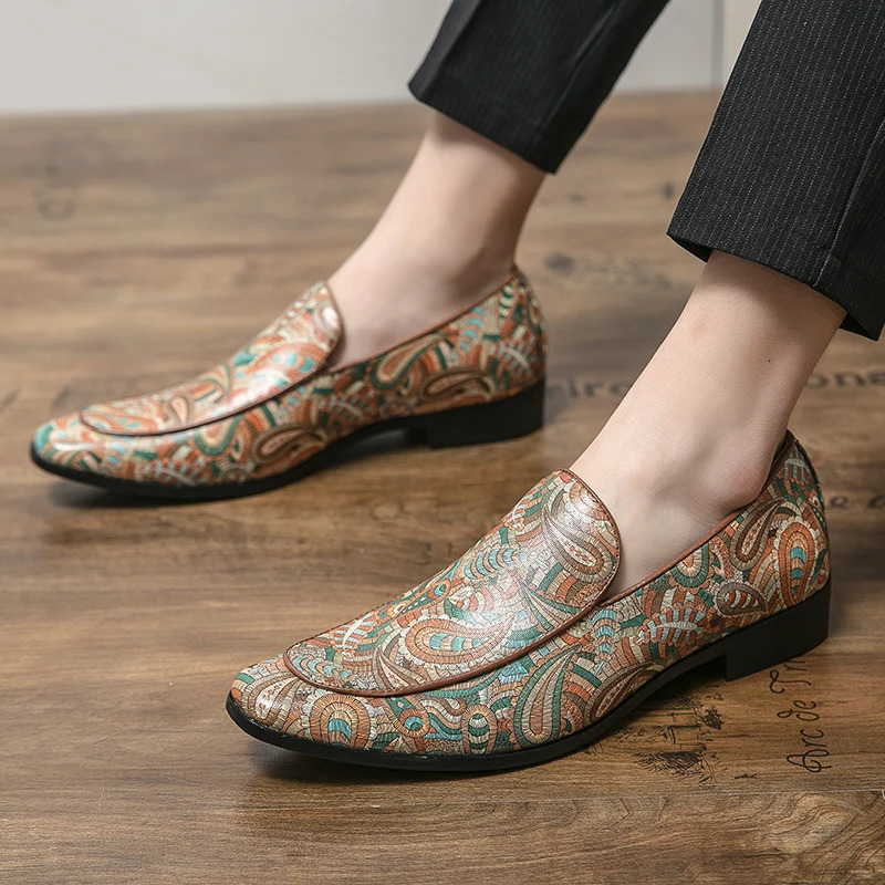 British Style Fashion Trends Printed Leather Loafers Men Breathable Casual Shoes Men Slip-on Dating Driving Party Men Shoes 240615