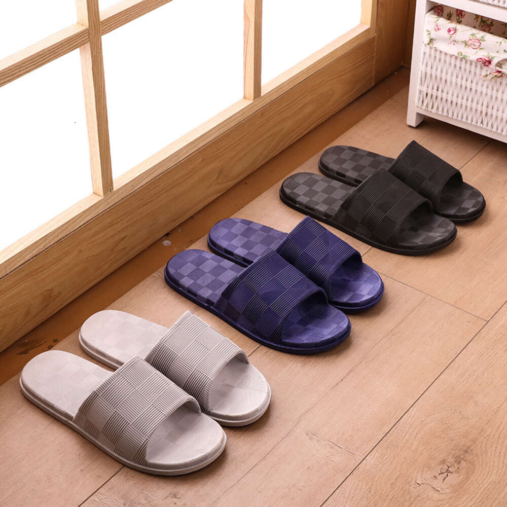 New Designs PVC EVA Beach Summer Women Slides Indoor Men Sandals Fashion Home Slippers