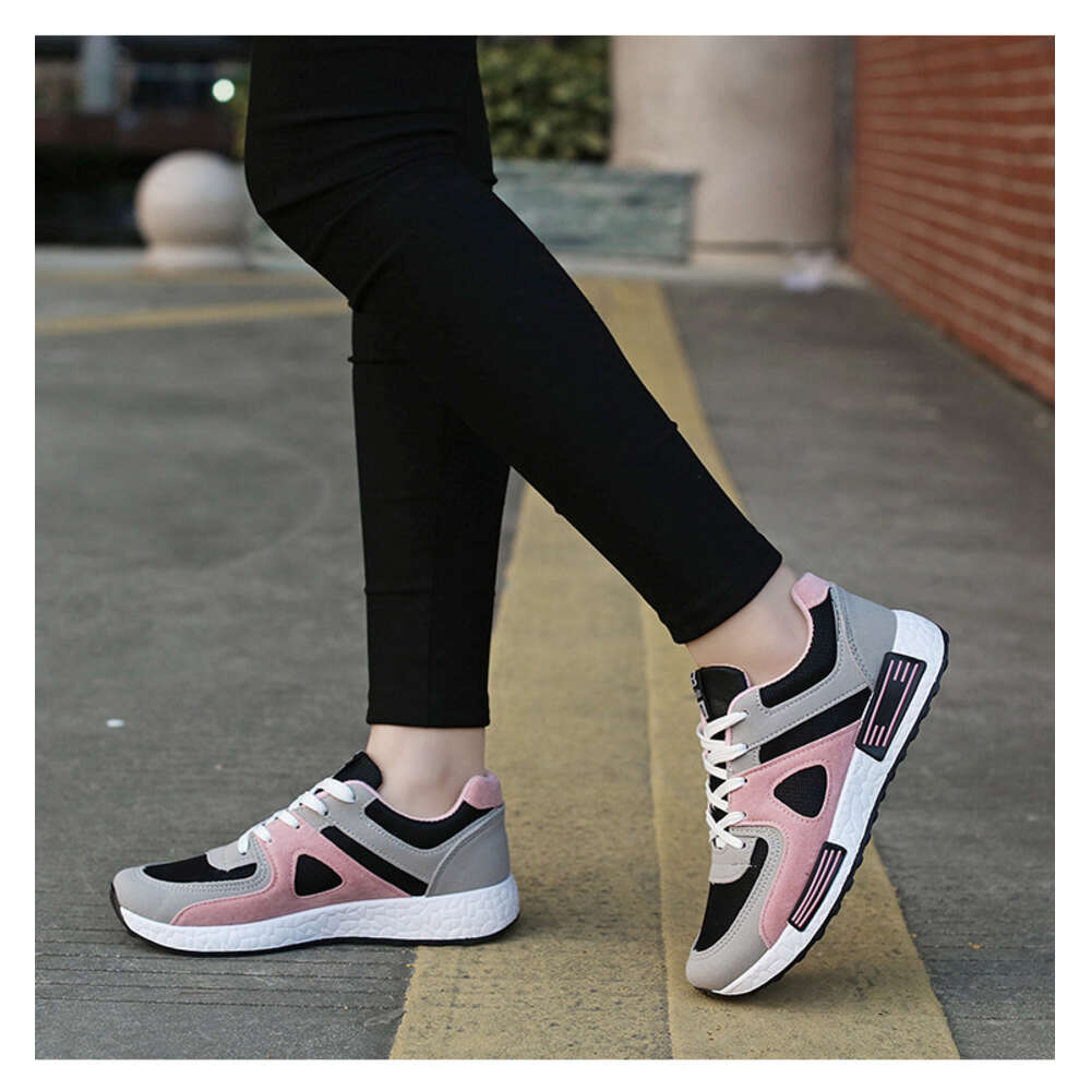 Latest Women Western Design Fashion Ladies Platform Casual Sports Shoes