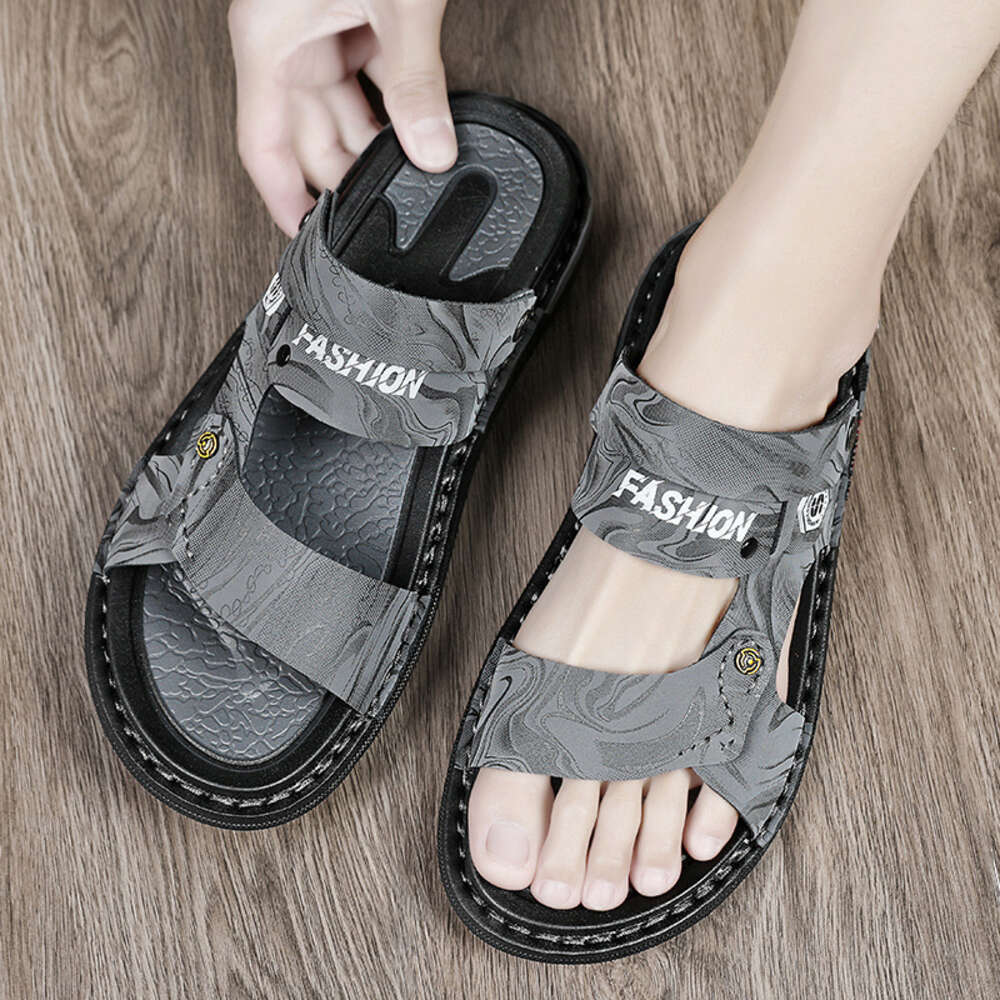 Summer New Leather Cover Foot Platform Slippers 2023 Fashion Color Matching Outdoor Sports Wading Sandals Men's Shoes
