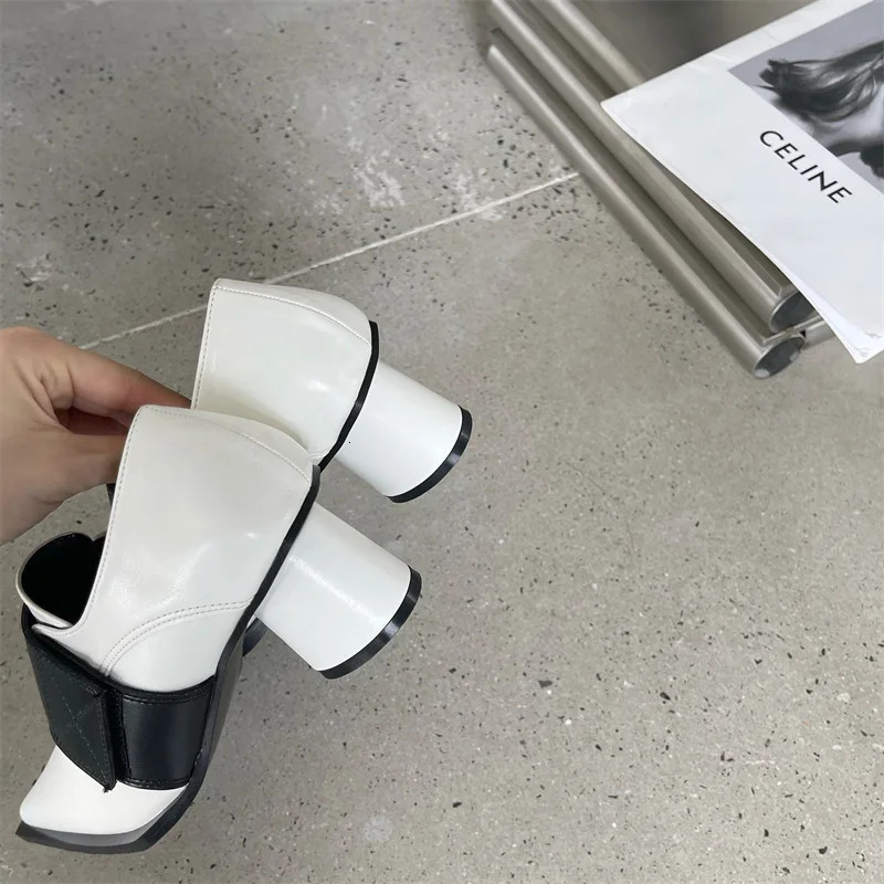 Dress Office Women Pumps Spring Summer Mature Retro PU Leather Fashion Chain Pointed Toe Thick Heels Shoes Woman 240615