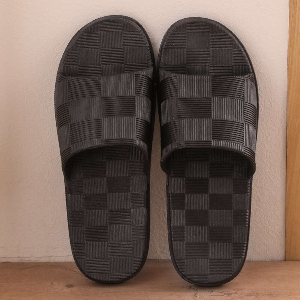 New Designs PVC EVA Beach Summer Women Slides Indoor Men Sandals Fashion Home Slippers
