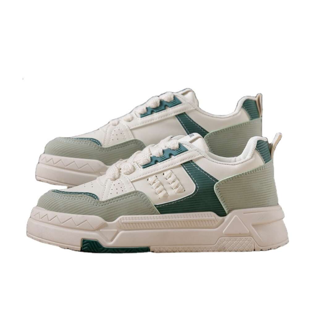 2023 New Autumn Hot Sale Thick Sole Student Versatile Fashion Trend Casual Women's Board Shoes