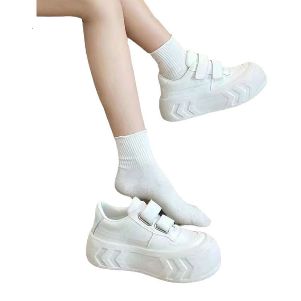 2024 New White Canvas for Women Slip-on Casual Board Shoes Fashion Platform Sneakers