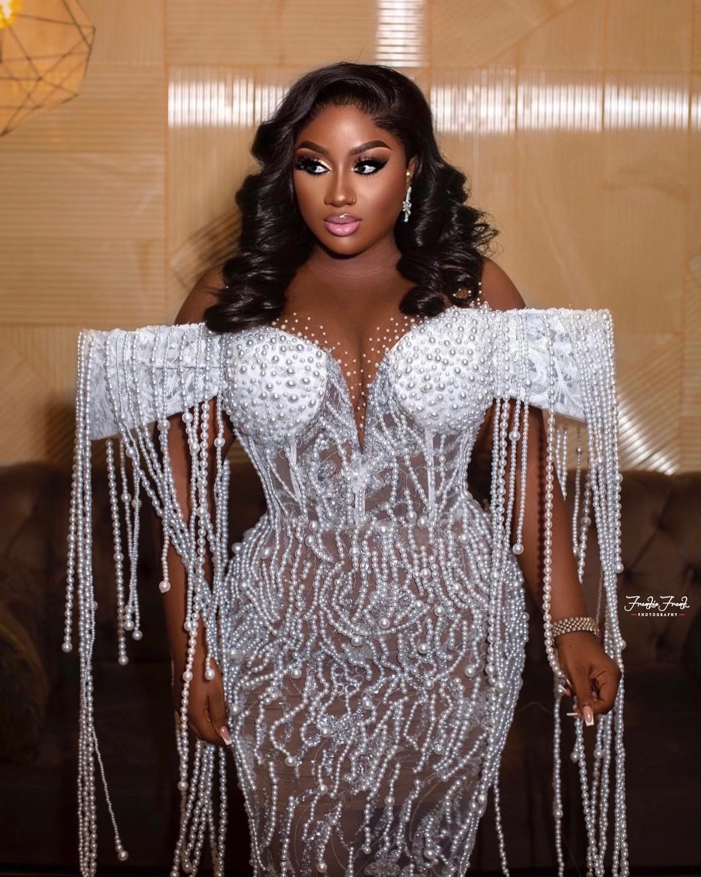 2024 Plus Size White Sheath Prom Dresses For Special Occasion Lace Pearls Illusion Evening Formal Party Second Reception Birthday Engagement Gowns Dre