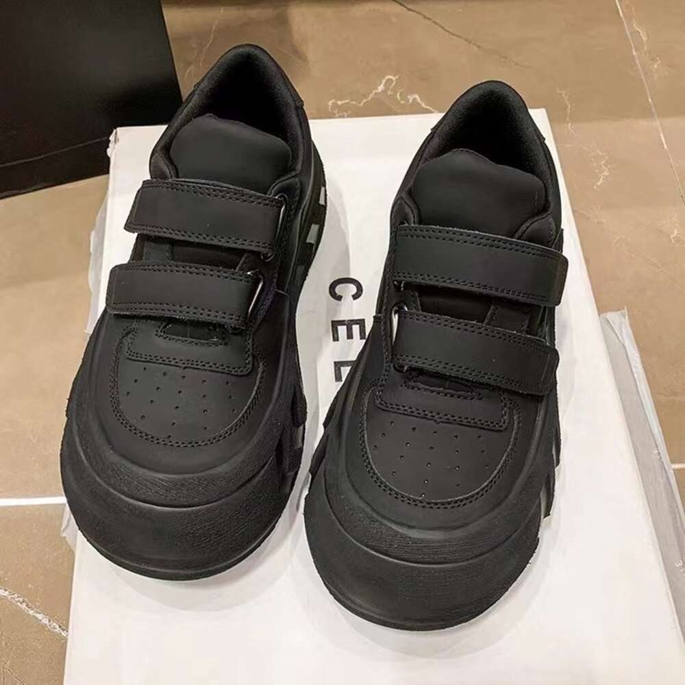 2024 New White Canvas for Women Slip-on Casual Board Shoes Fashion Platform Sneakers