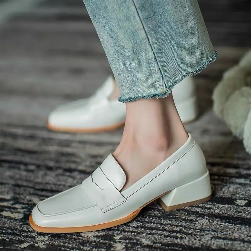 Shoes for Woman Low Heel Elegant Womens Summer Footwear Black Loafers Normal Leather Casual Square Toe with Discount Chic 240615