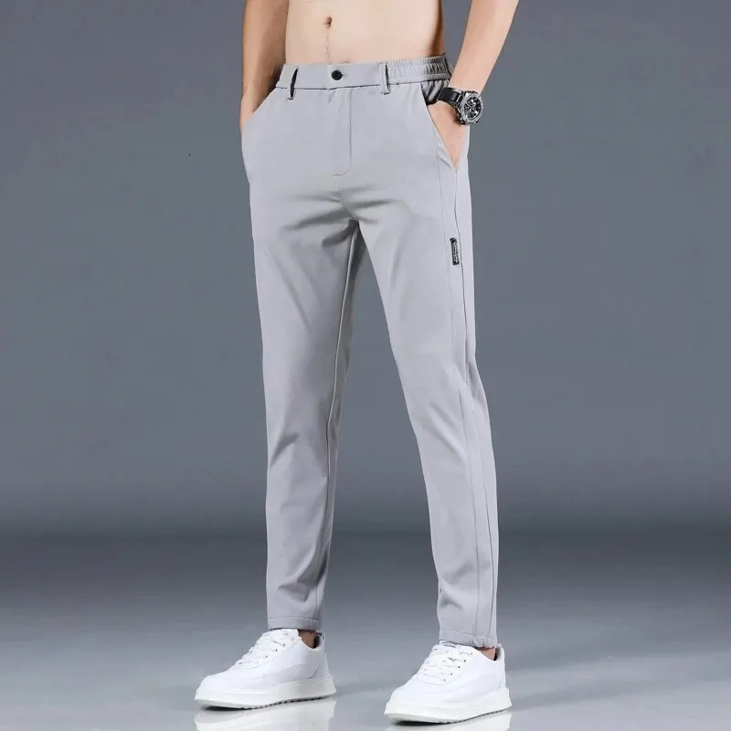 Spring and Autumn Mens Golf Pants High Quality Elasticity Fashion Casual Versatile Breathable Trousers 240513