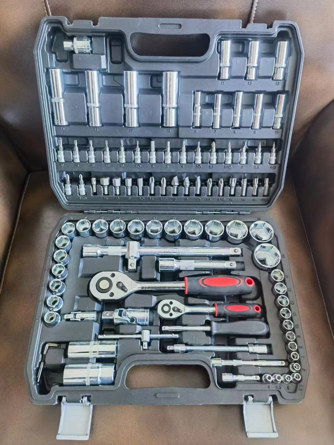 Professional 94 Pc Car Repairing Tools Collection with Heavy Duty 1/2-Inch Wrench Sets