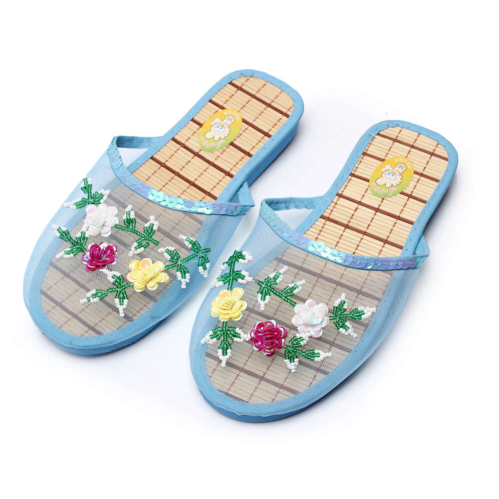 2023 New Arrival Design Indoor and Outdoor Fashion Women Beaded Slippesr Mesh Slipper