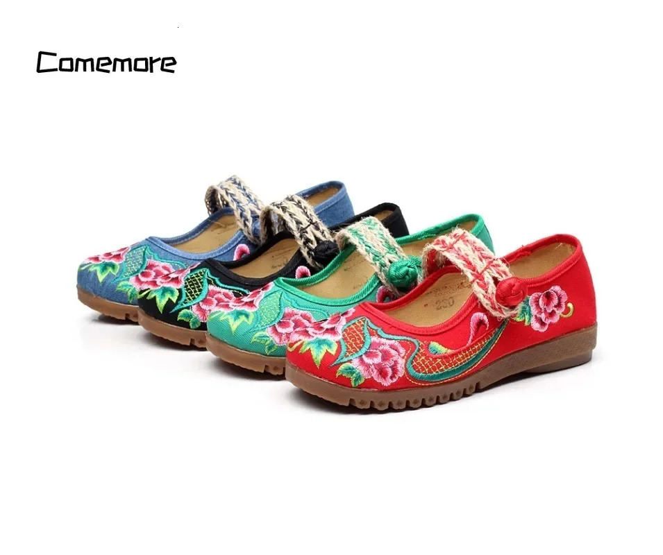 More Ancient Hanfu Womens Traditional Embroidery Ethnic Dance Low High Heels Chinese Flat Bottom Cloth Shoes 240615