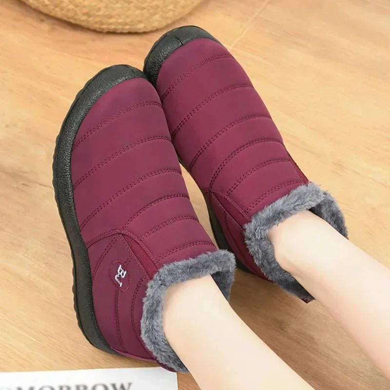 Womens waterproof winter boots plush snow boots womens ankle boots warm black couple pure cotton couple platform shoes 240615