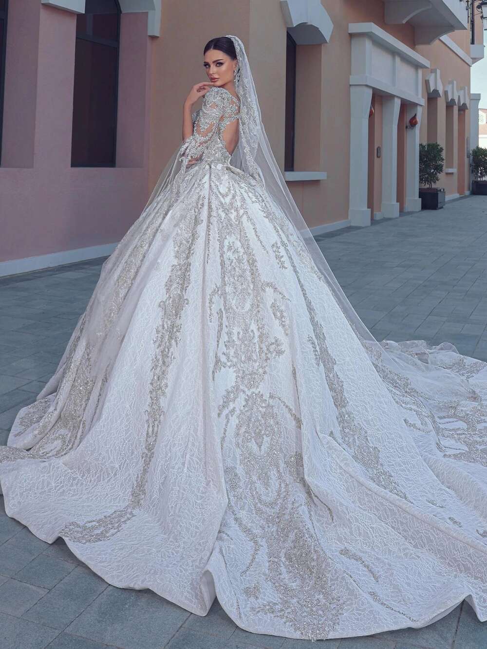 Romantic Sweetheart Neck Bridal Dress Sparkly Beads Sequins Wedding 2024 Ball Gown Long Bride Robe Vestido De Novia