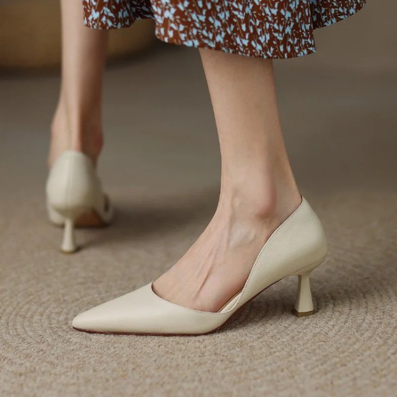 Ladies Summer Footwear Sandals Shoes for Women with Medium Heels Moccasins Stilito Yellow Pointed Toe E A Y2k Trend Stylish 240617