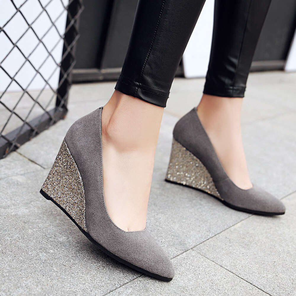 Spring New Pointed Toe Wedge Casual Shoes Women Comfortable Pumps Woman Fashion Slip On High Heels Flock Bling Shallow Female