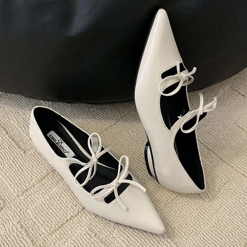 Fashion Flats With Women Lolita Shoes Butterfly-Knot Female Shallow Footwear Pointed Toe Casual Ladies Mary Janes Shoes 240617