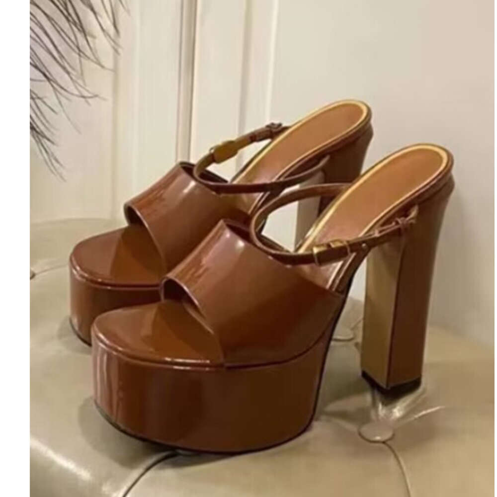 Summer New Sole Waterproof Platform Patent Leather Women's Fashion Thick High-Heeled Slippers