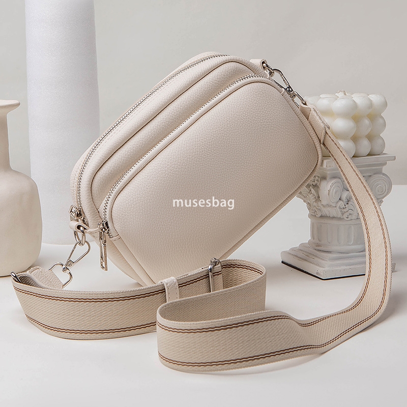 Western style women's high-end feeling new cross-border practical large capacity crossbody small bag simple and multifunctional single shoulder s