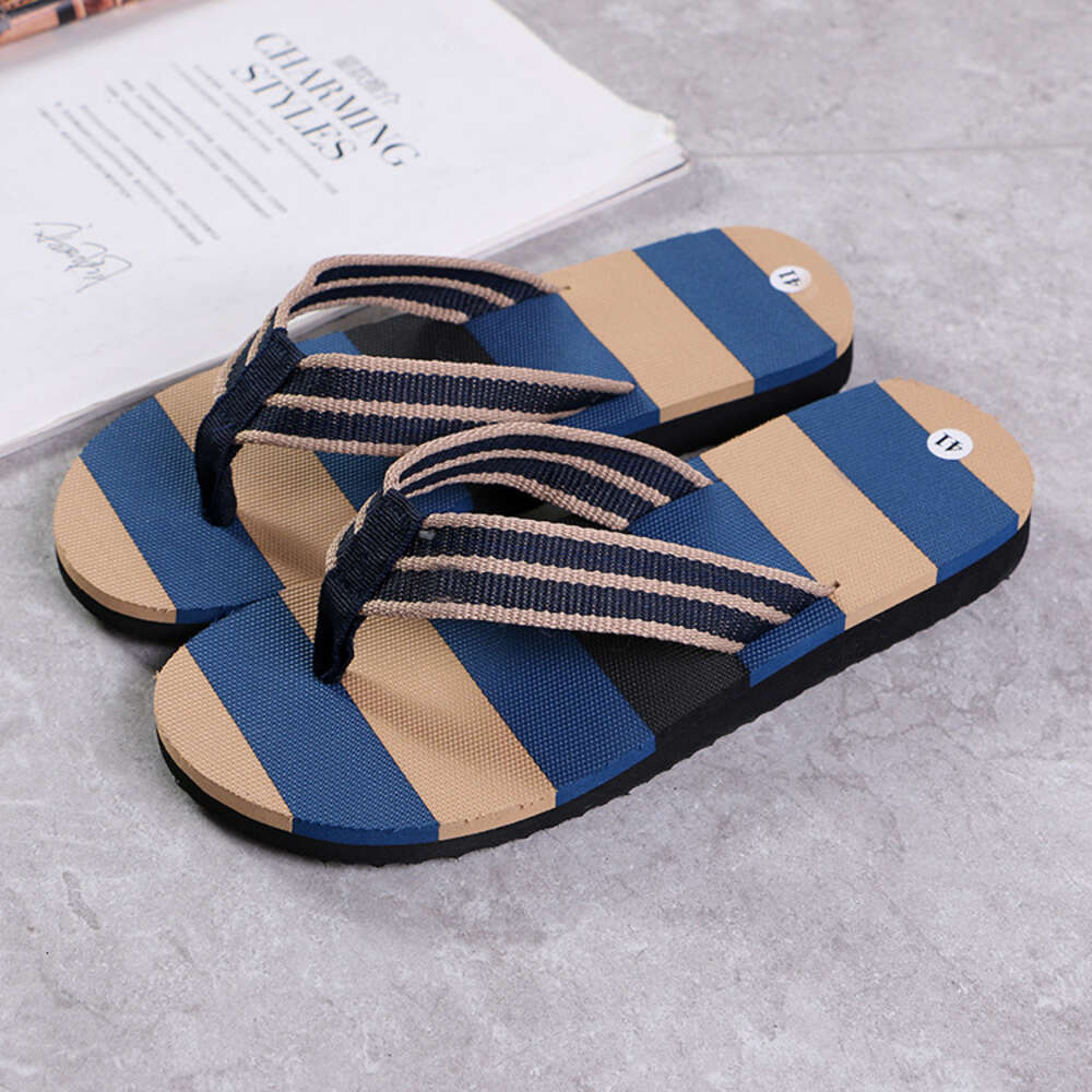 Wholesale Retail Summer Men's Indoor and Outdoor Non-slip Slippers Striped Color Matching Beach Leisure Flip-flops