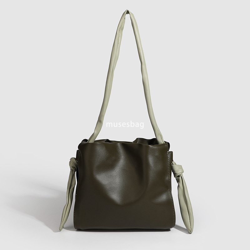 New PU Material Street Trend Daily Matching Women's Underarm Bag Fashionable and Versatile French Commuter One Shoulder Crossbody Bag
