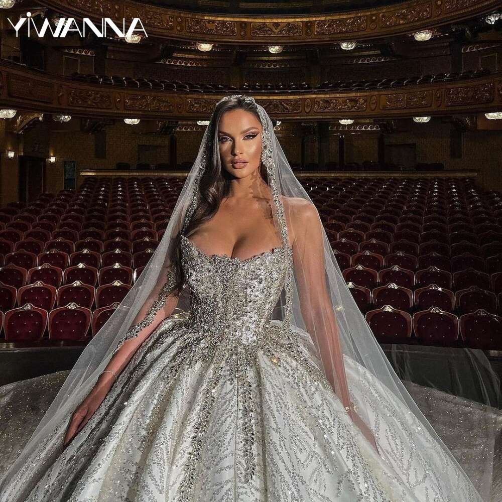 Sexy Deep V-neck Bridal Dress Hand-sewn Sequins Beads Wedding Crystal Ball Gown Long Bride Robe Vestido De Novia